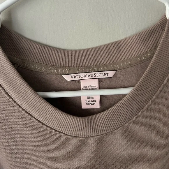 Victoria's Secret Taupe Sweatshirt - Picture 2 of 4